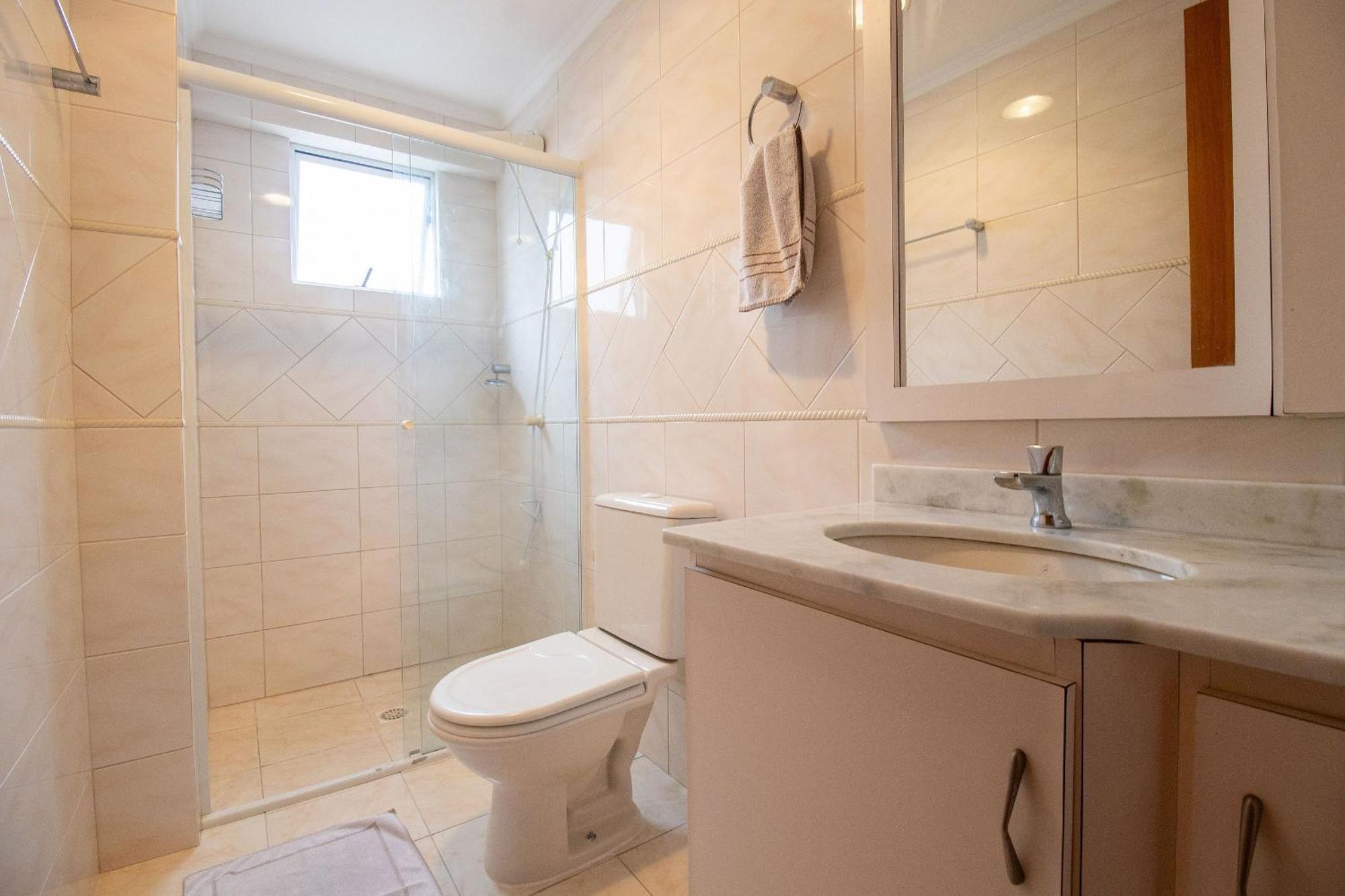 Mrf113 - Quadra Mar, Churrasqueira, 2dorm, Garagem * Balneario Camboriu