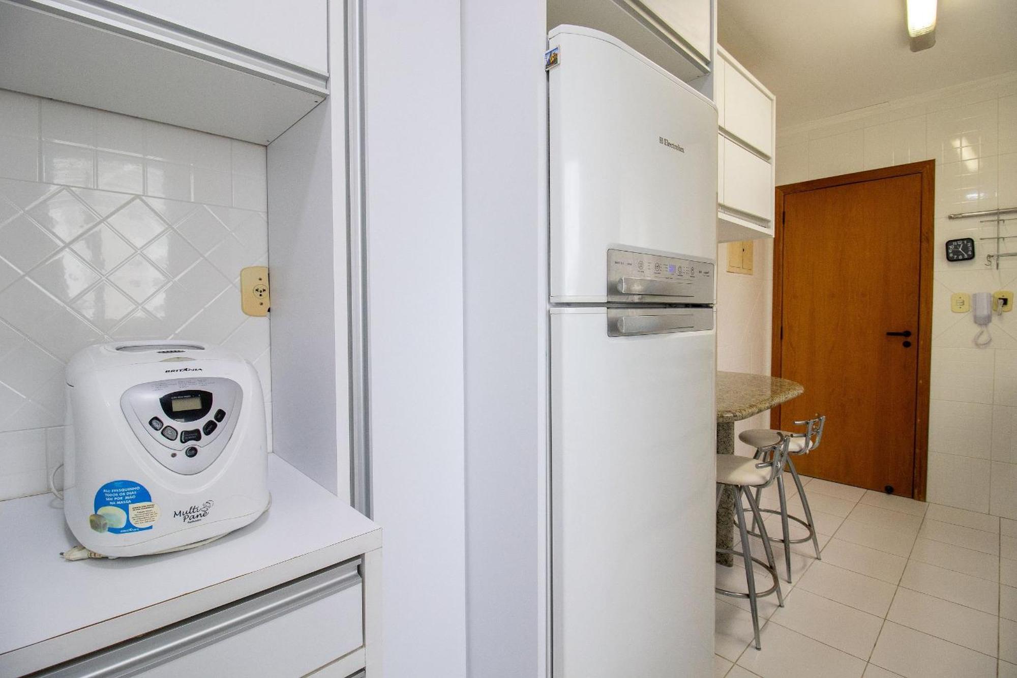 Apartamento Mrf113 - Quadra Mar, Churrasqueira, 2dorm, Garagem Balneario Camboriu