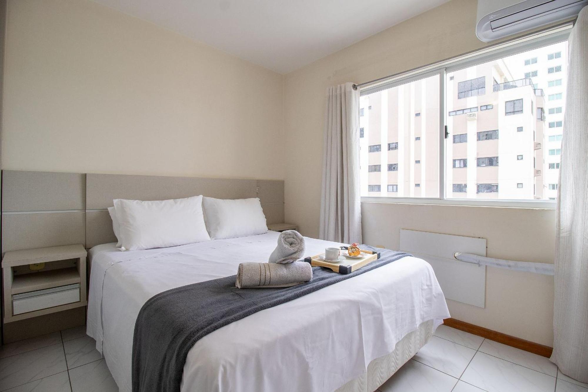 Mrf113 - Quadra Mar, Churrasqueira, 2dorm, Garagem Balneario Camboriu