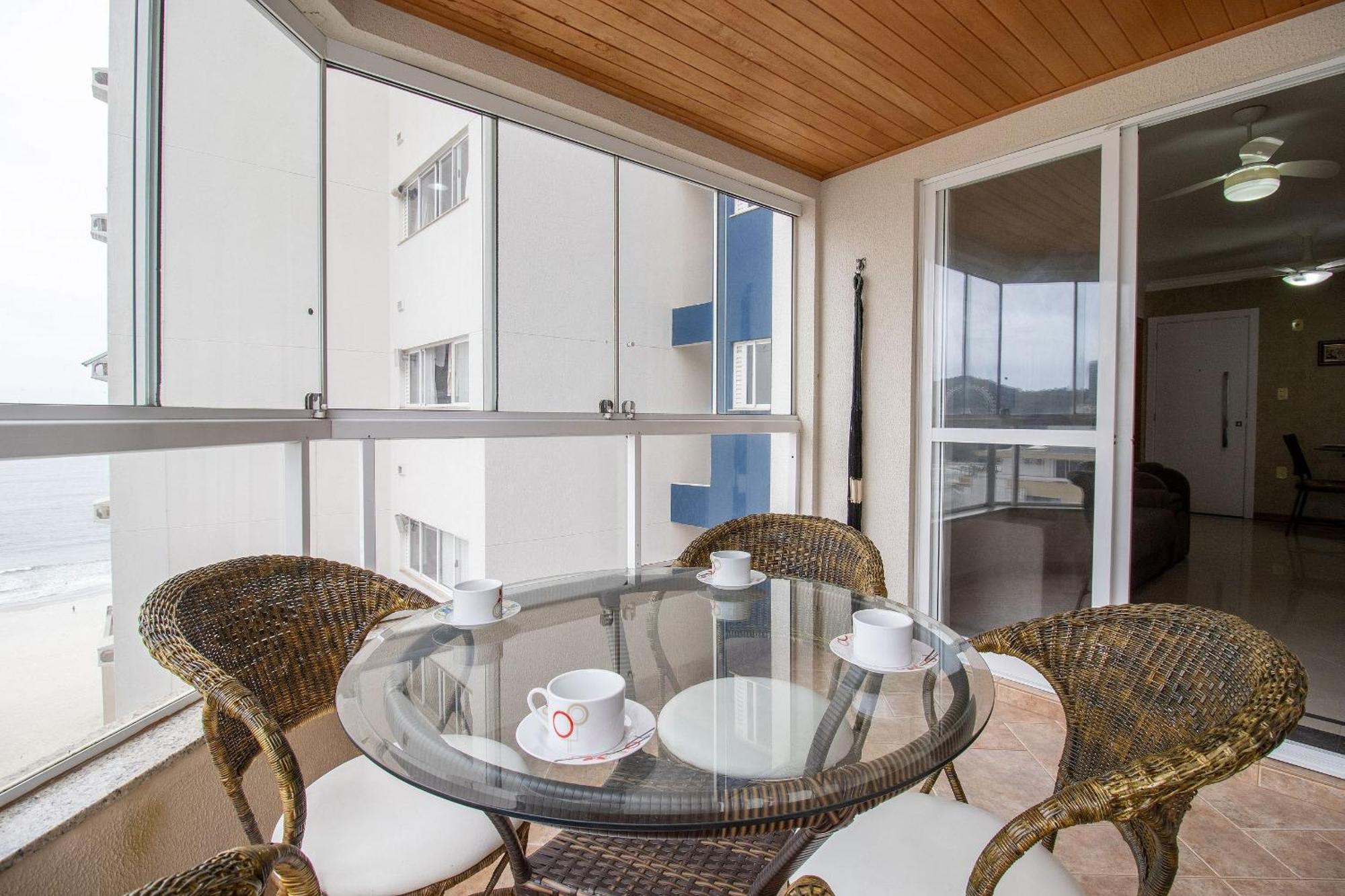 Mrf113 - Quadra Mar, Churrasqueira, 2dorm, Garagem Apartamento